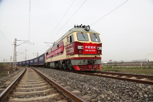 图说"一带一路":戴尔成都工厂插上蓉欧铁路"金翅膀"